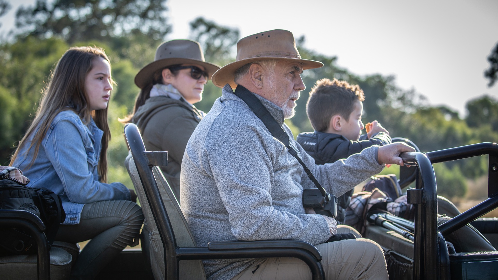 Ngorongoro Crater and Serengeti: Ultimate Safari Adventure in Tanzania